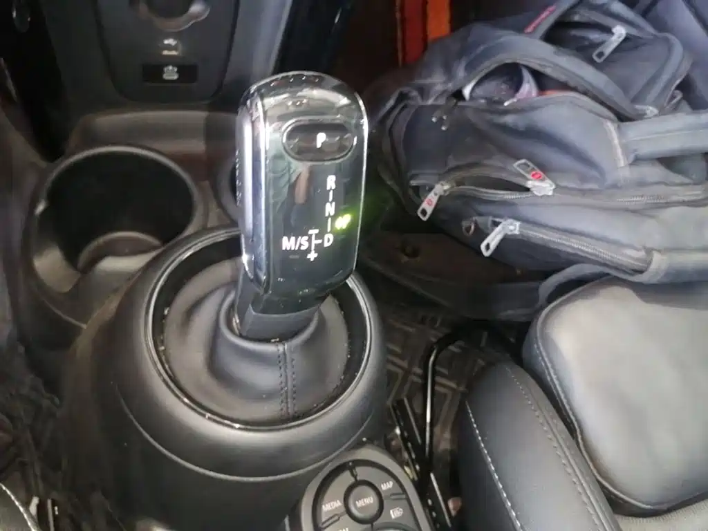 MINI 2023 1.5T COOPER Artist купить на сайте DeffCars