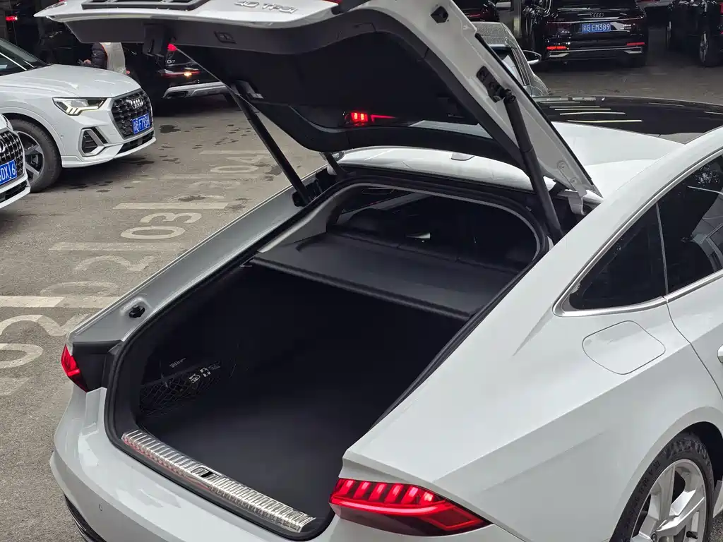 Audi A7 2021 40 TFSI luxury model купить на сайте DeffCars