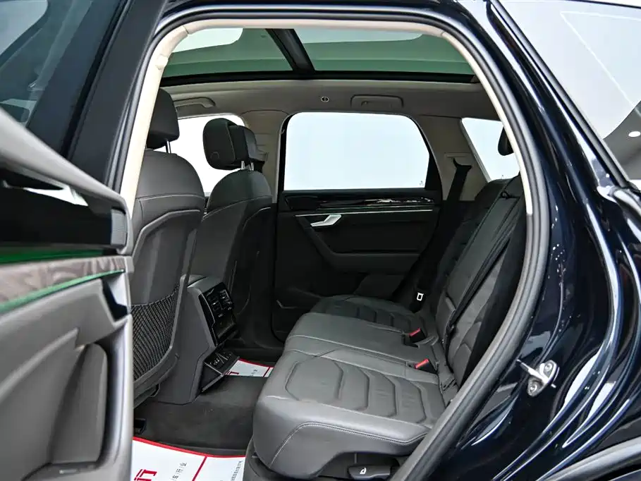Touareg 2021 3.0TSI Ruixiang Edition Classic Sports Package купить на сайте DeffCars