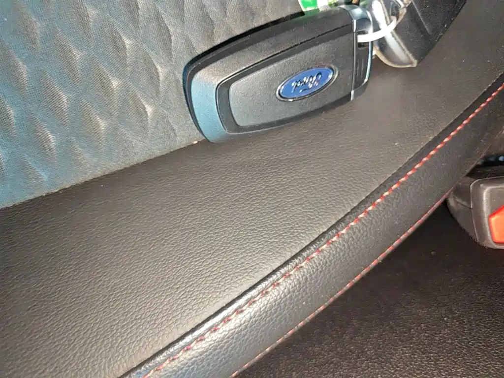 Focus 2020 Hatchback EcoBoost 180 Automatic ST Line купить на сайте DeffCars