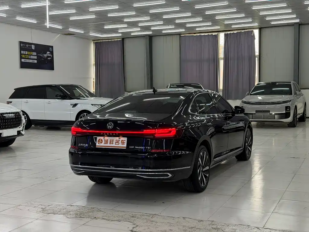 Passat 2022 380TSI Deluxe Edition купить на сайте DeffCars
