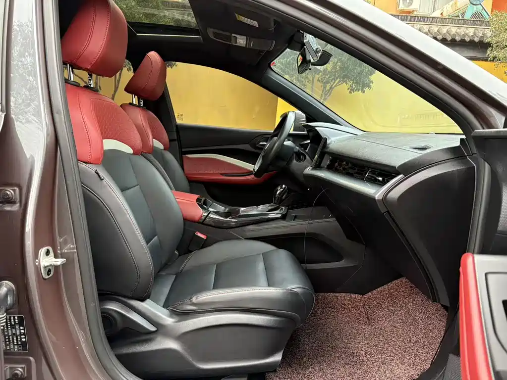 MG5 2021 facelift 180DVVT CVT Youth Deluxe Edition купить на сайте DeffCars