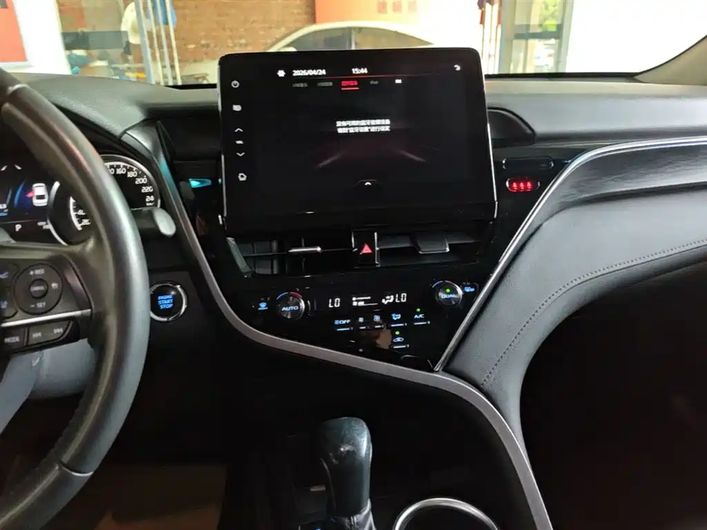 Camry 2021 2.0G Deluxe Edition купить на сайте DeffCars