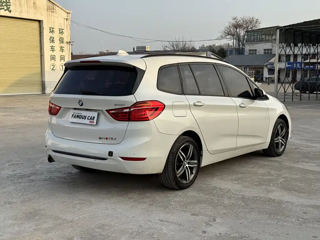 BMW 2 Series Multipurpose Station Wagon 2015 218i Leading Model купить на сайте DeffCars