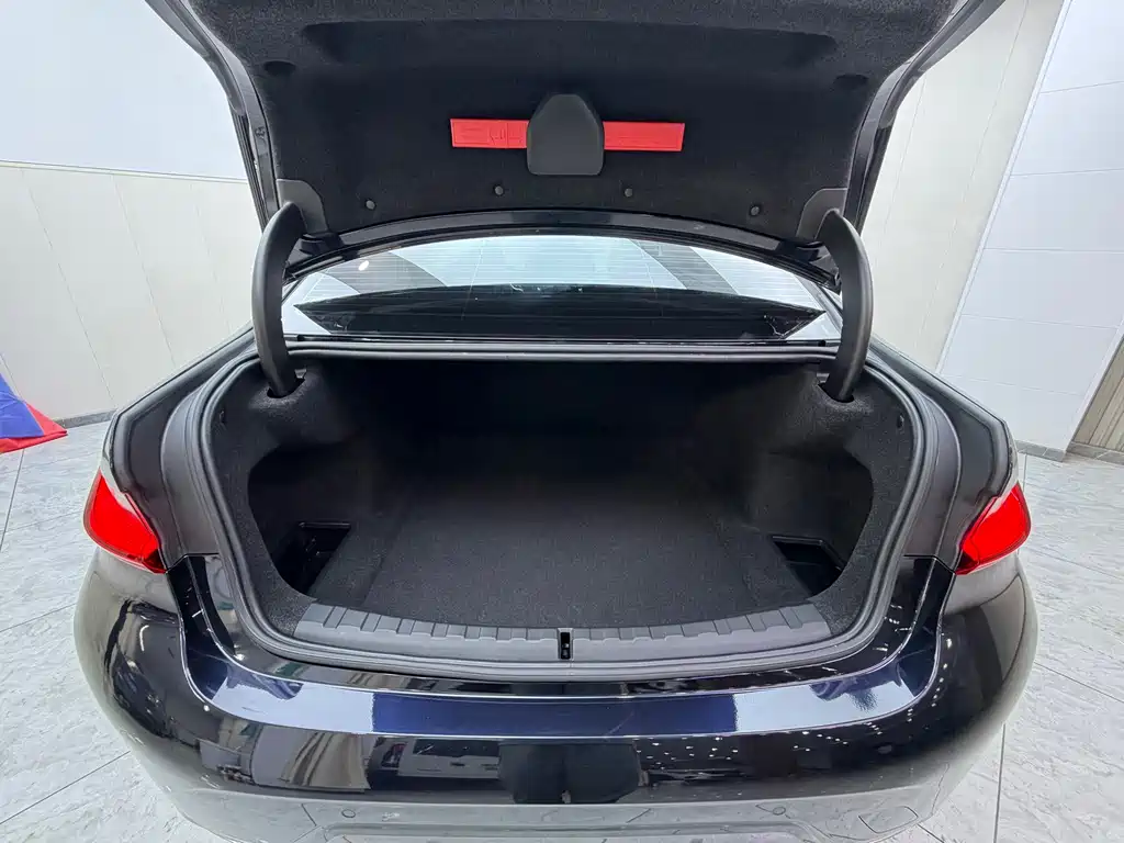 BMW 3 Series 2023 320Li M Sport Kit купить на сайте DeffCars
