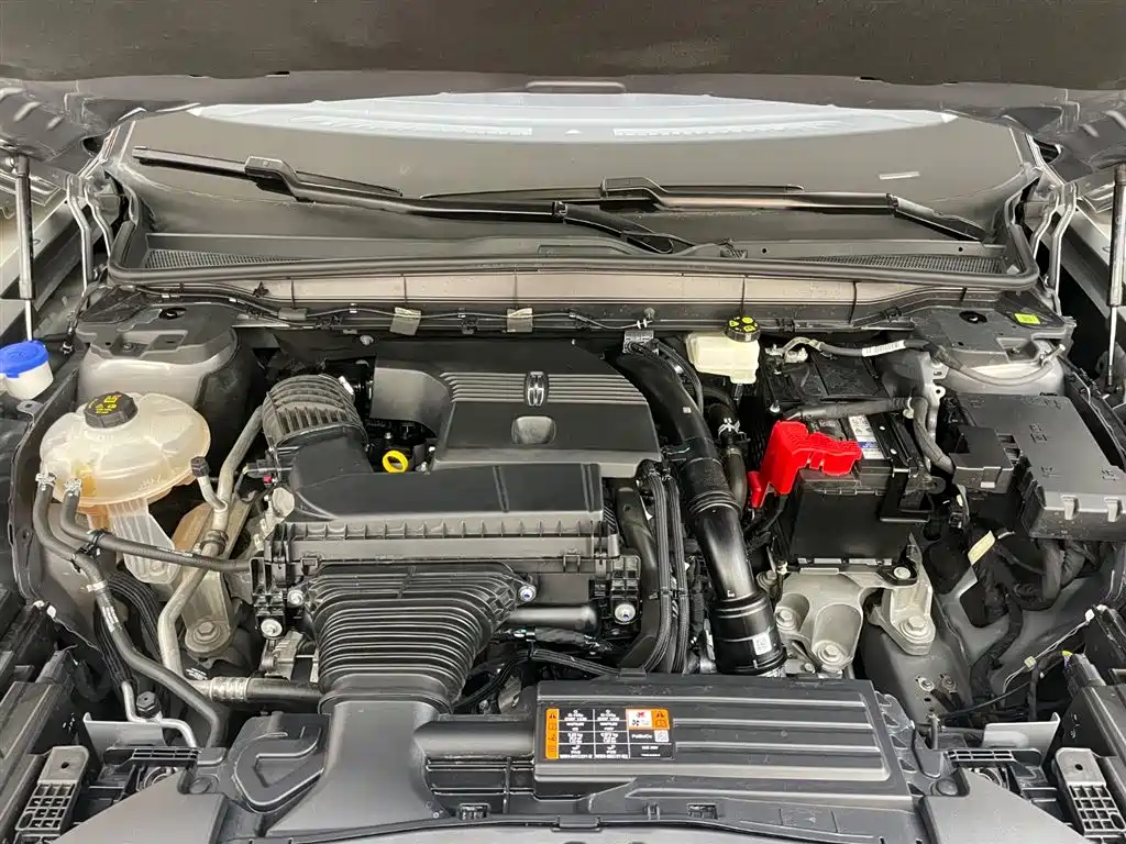 Voyager 2023 2.0T four-wheel drive premium version купить на сайте DeffCars