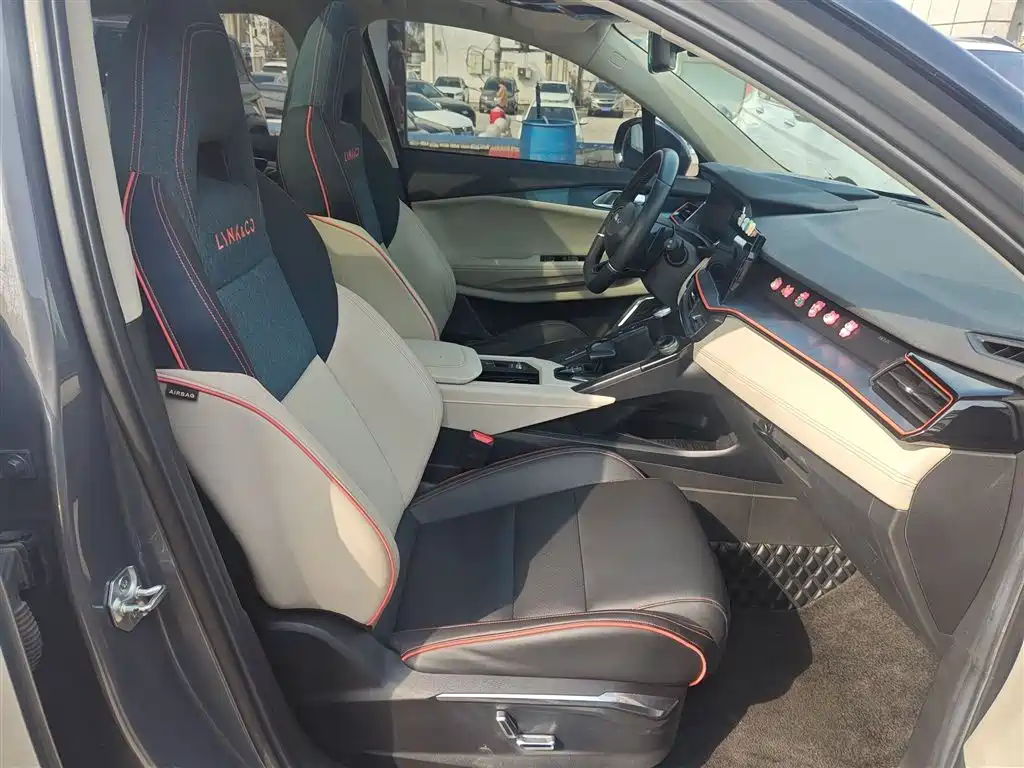 Lynk & Co 06 2020 1.5T Yao Halo купить на сайте DeffCars