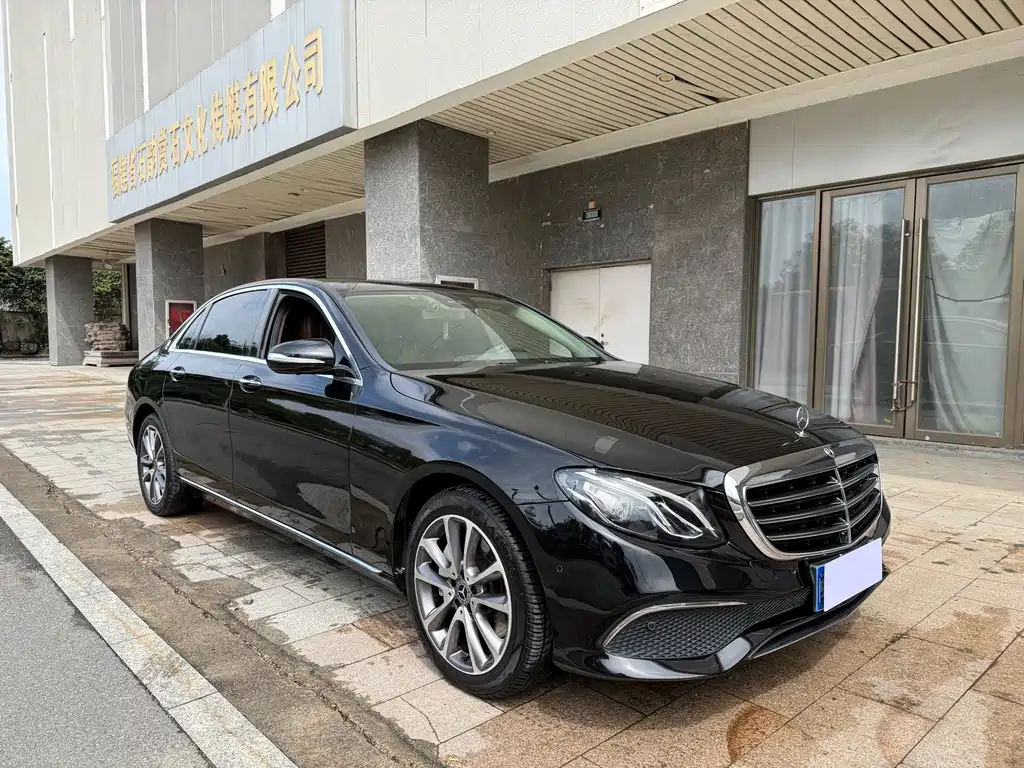 Mercedes-Benz E-Class 2017 E 300 L Luxury Model купить на сайте DeffCars