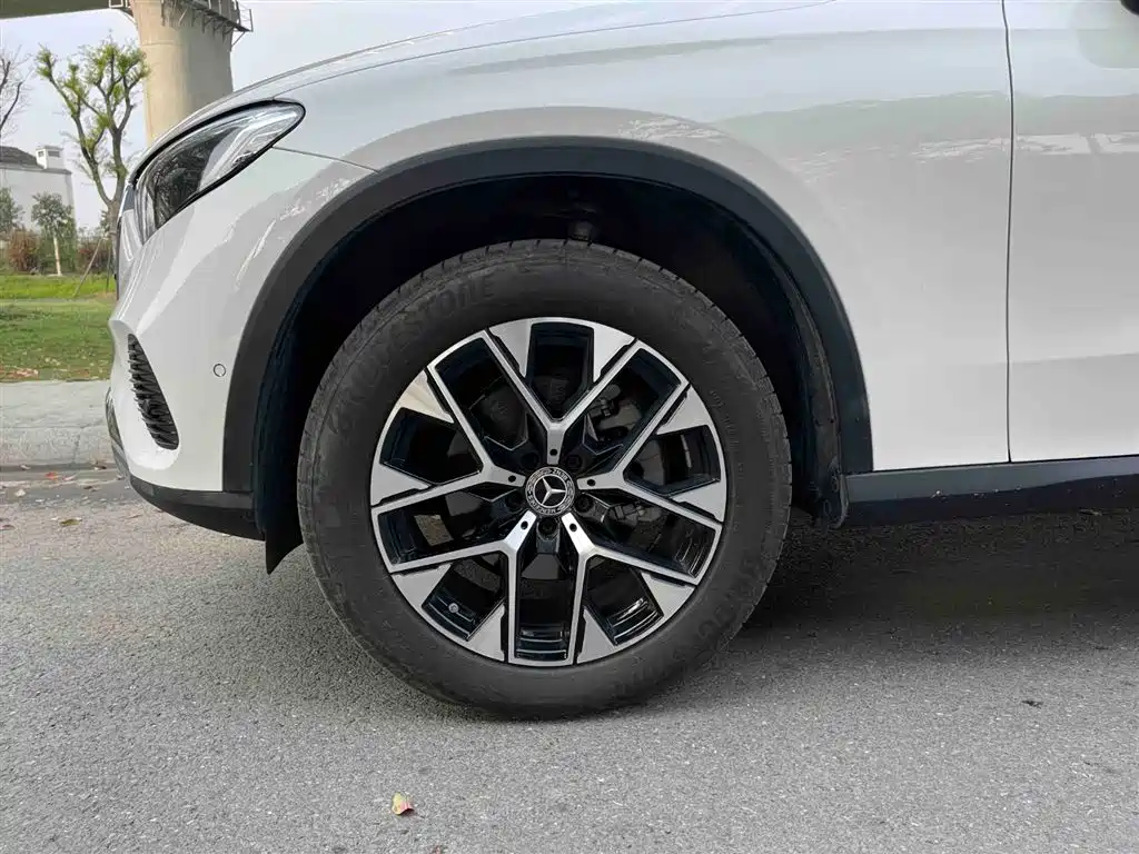 Mercedes-Benz GLC 2024 GLC 260 L 4MATIC Dynamic 5-seater купить на сайте DeffCars