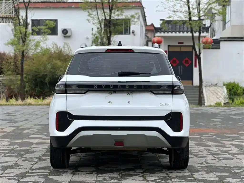 Beijing Hyundai ix35 2021 2.0L automatic two-wheel drive GLS leading version купить на сайте DeffCars