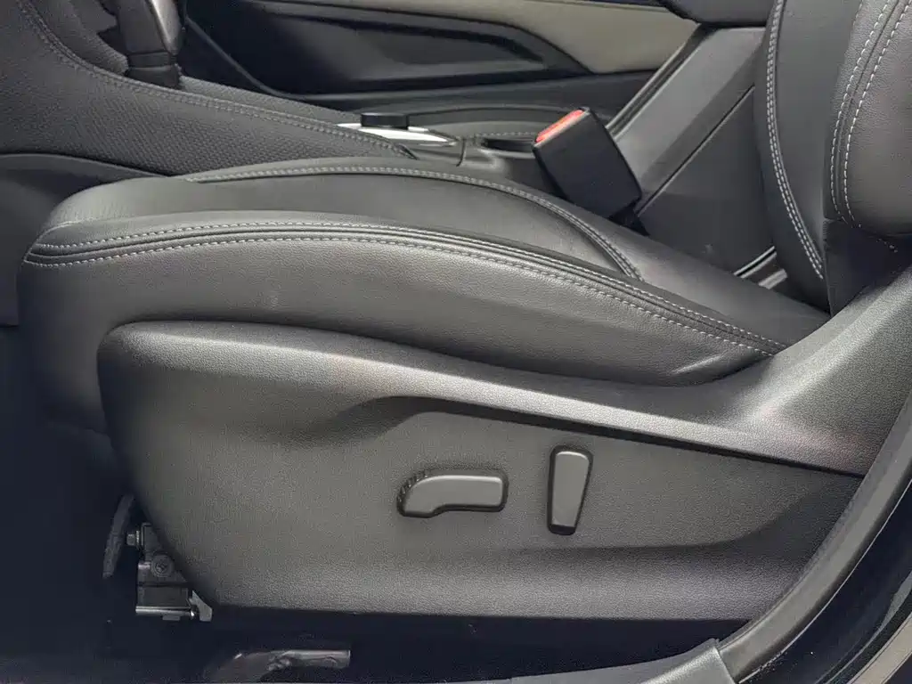 Forester 2022 2.0i AWD Deluxe Edition EyeSight купить на сайте DeffCars