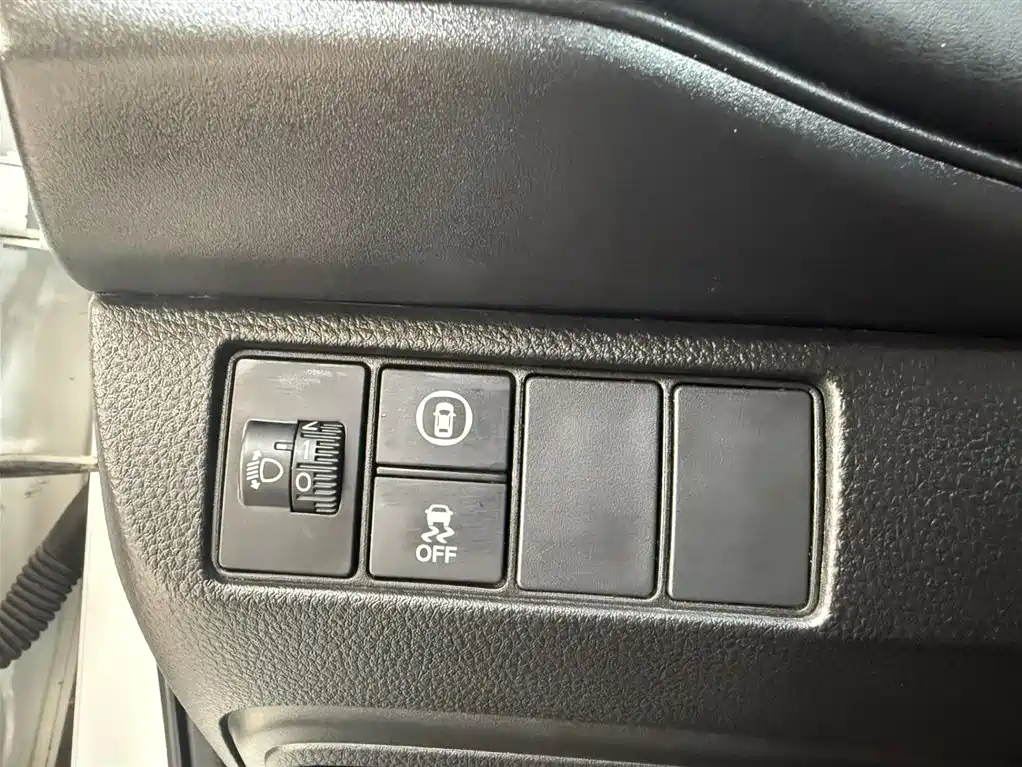 Honda XR-V 2023 1.5L CVT Hot Edition купить на сайте DeffCars