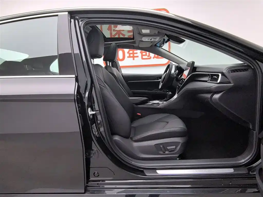 Camry 2021 2.0G Deluxe Edition купить на сайте DeffCars