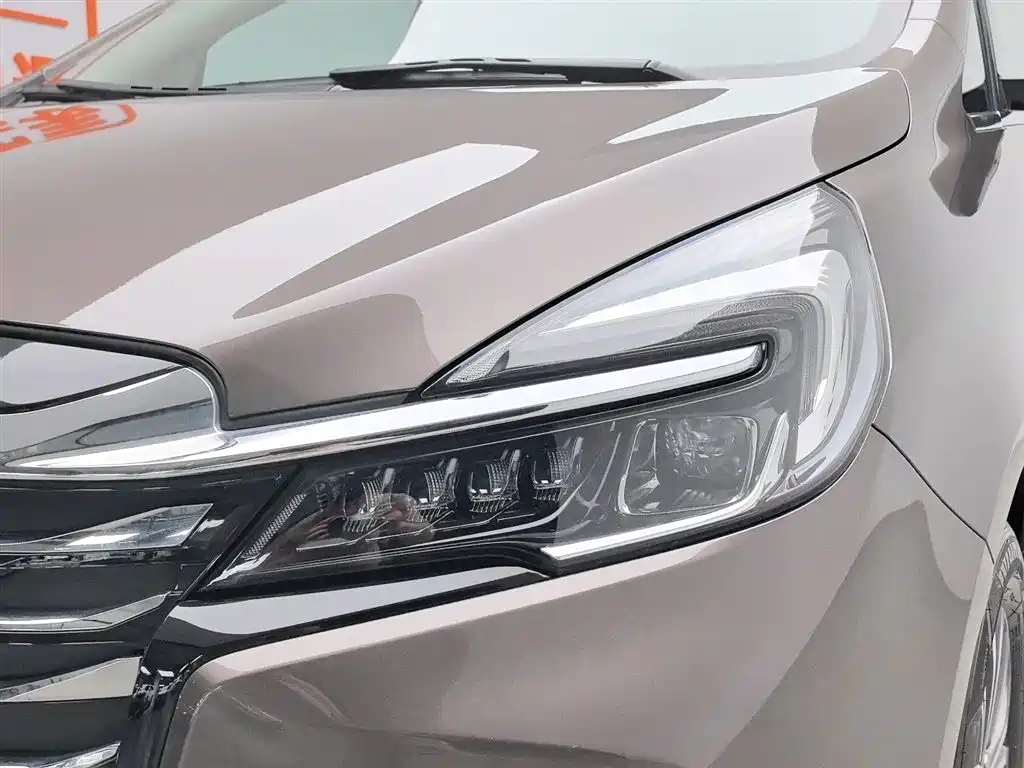 Buick GL8 2023 facelift land business class luxury купить на сайте DeffCars