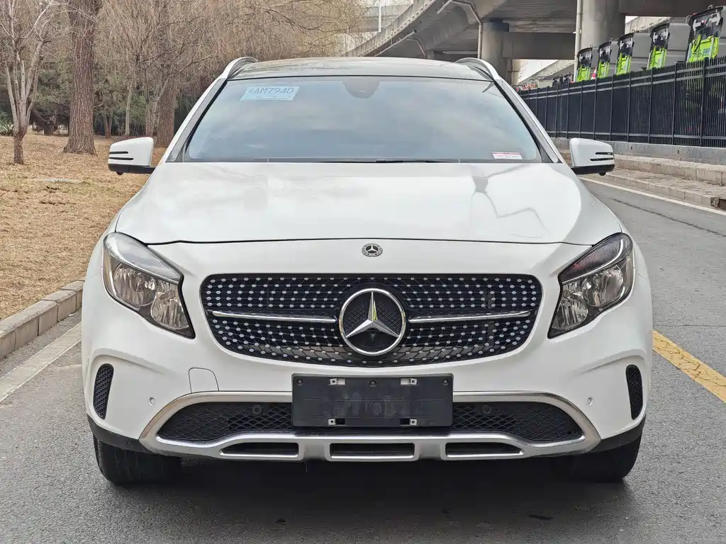 Mercedes-Benz GLA 2019 GLA 200 Dynamic купить на сайте DeffCars