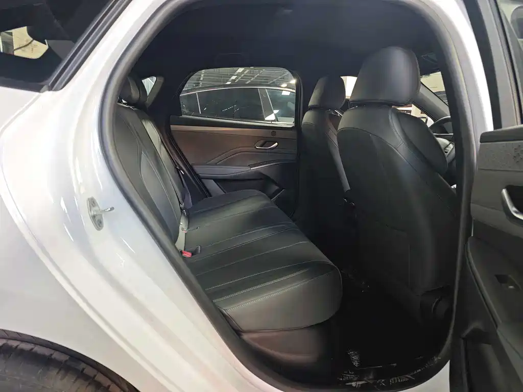 Qin PLUS 2025 DM-i smart driving version 55KM leading model купить на сайте DeffCars