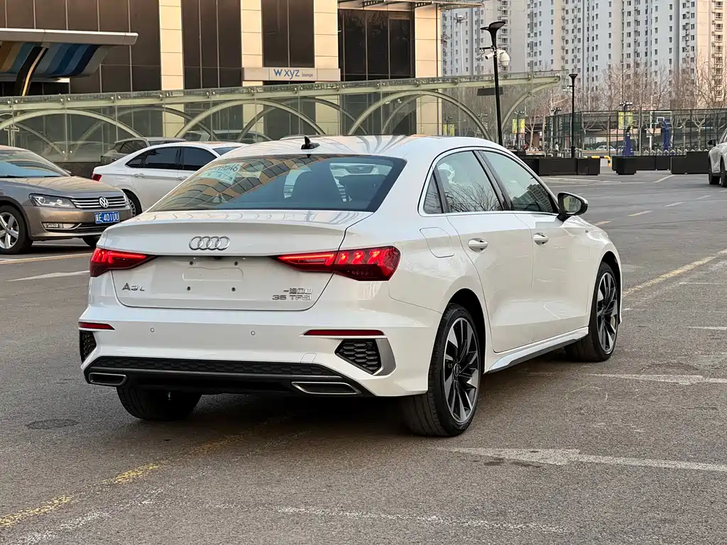 Audi A3 2024 A3L Limousine 35 TFSI Fashionable and Sporty купить на сайте DeffCars