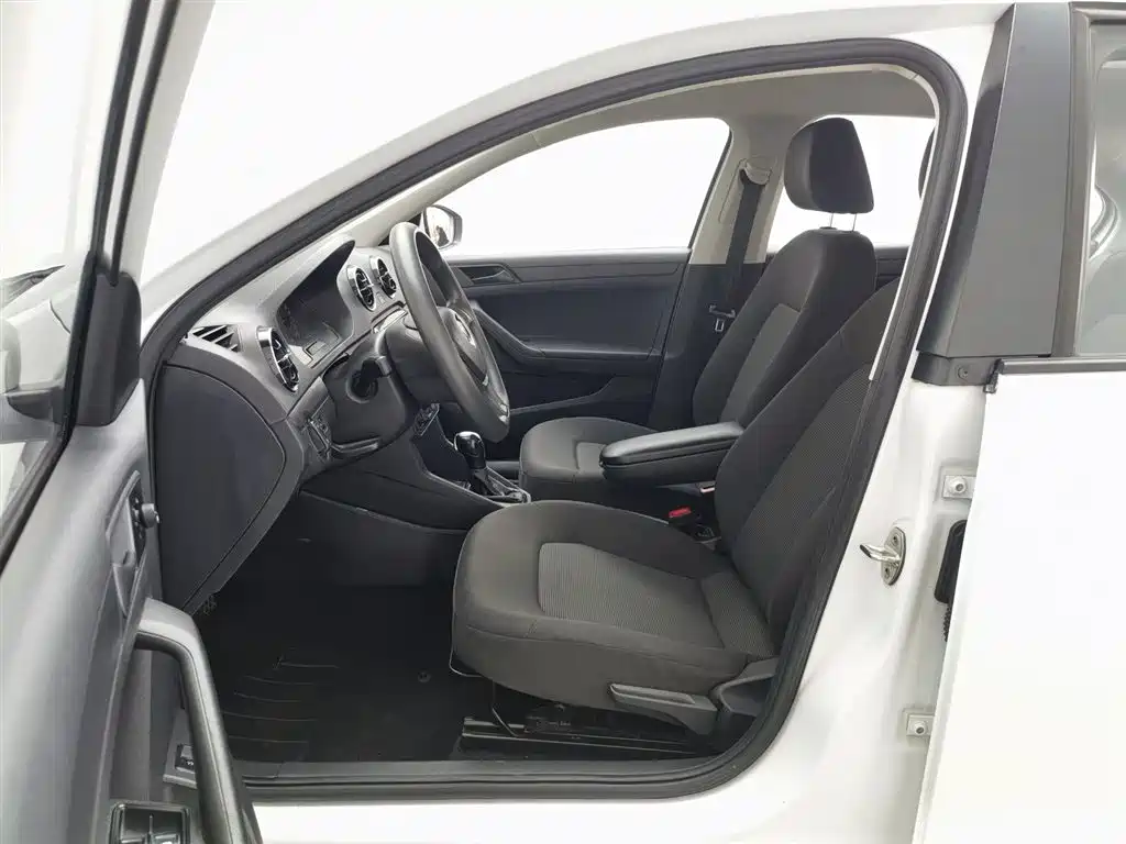 Jetta 2019 Dream Edition 1.5L Automatic Fashion Model купить на сайте DeffCars