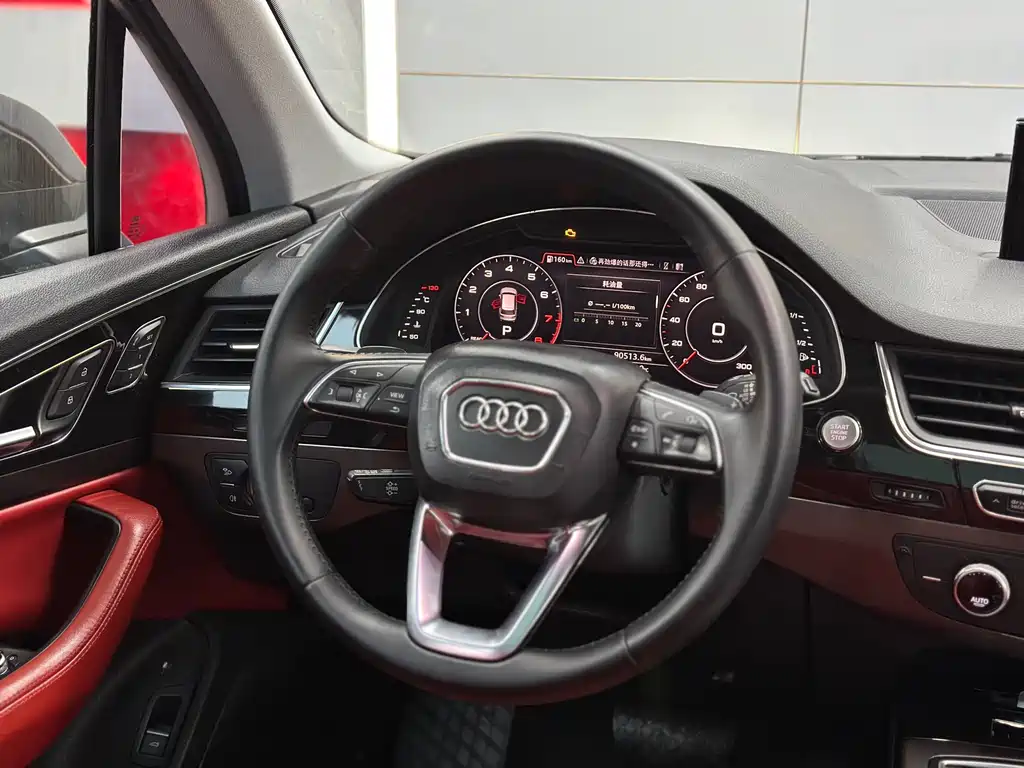 Audi Q7 2016 40 TFSI S line sports model купить на сайте DeffCars