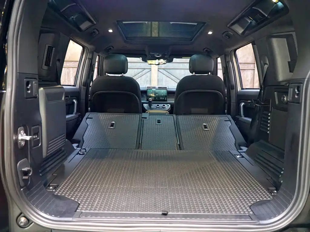 Land Rover Defender 2025 110 3.0T P400 X купить на сайте DeffCars