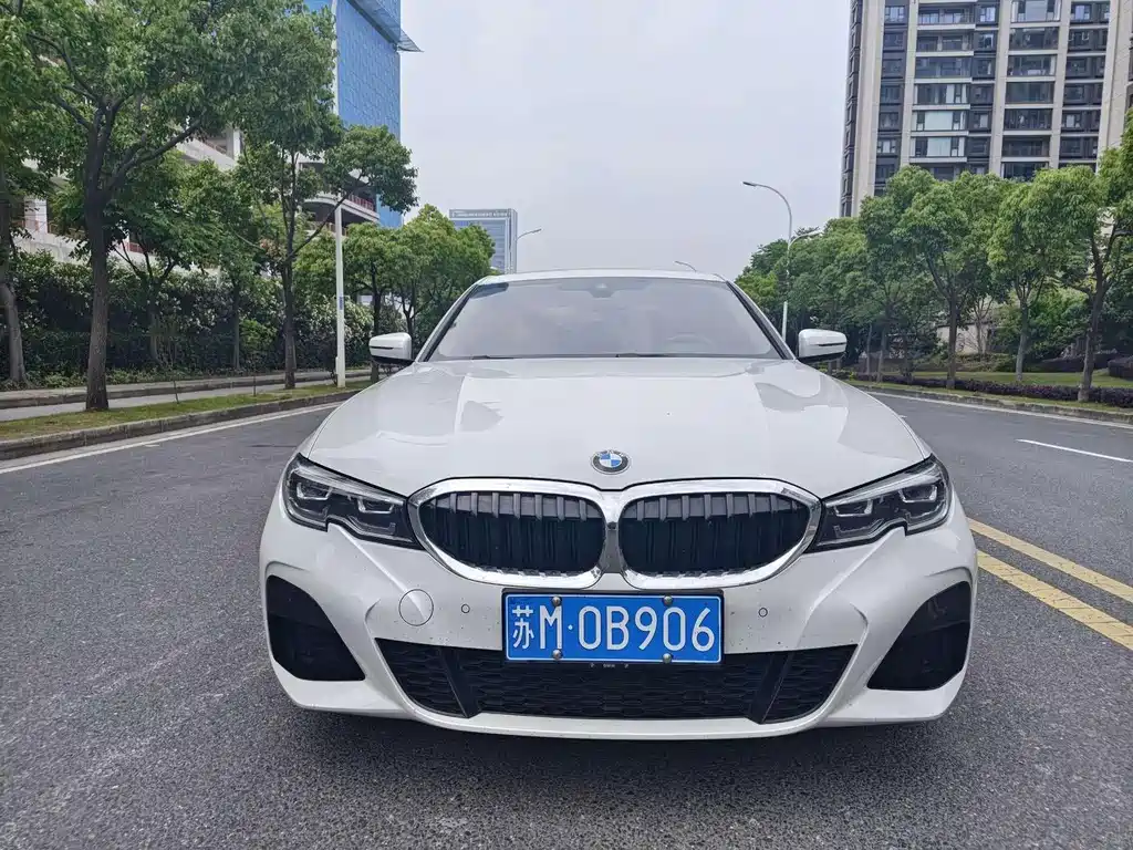 BMW 3 Series 2021 325i M Sports Package купить на сайте DeffCars