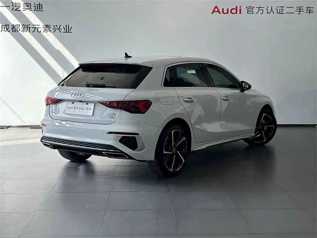 Audi A3 2024 Sportback 35 TFSI stylish and sporty купить на сайте DeffCars