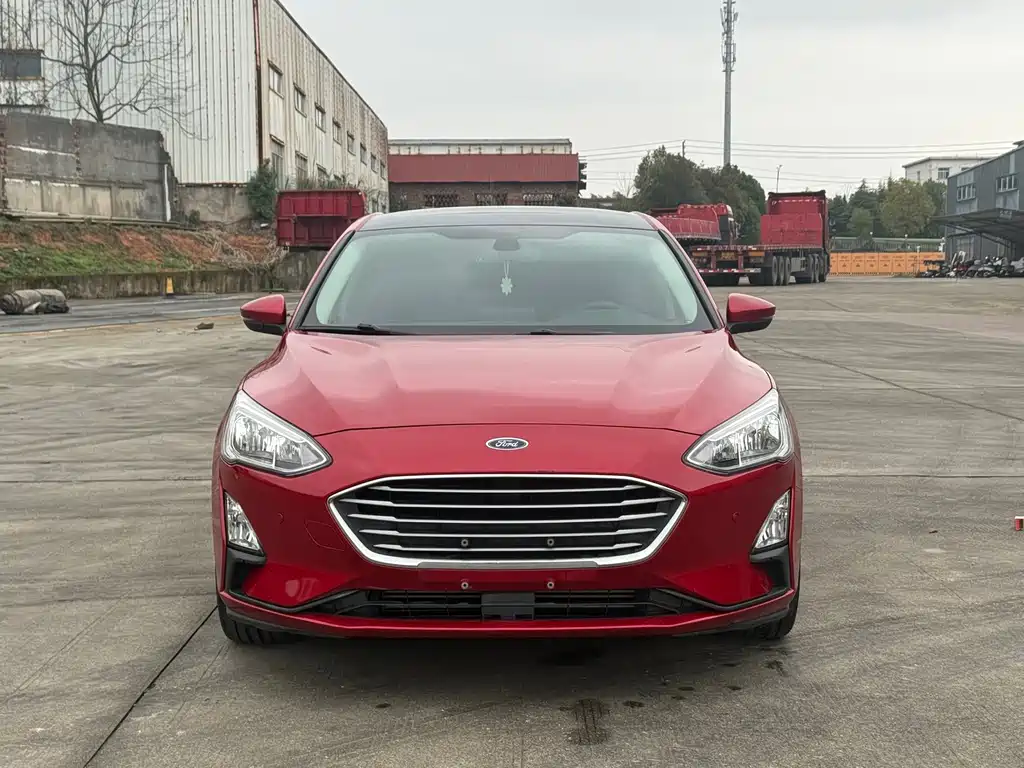 Focus 2019 Sedan EcoBoost 180 Automatic NeochaEDGE купить на сайте DeffCars