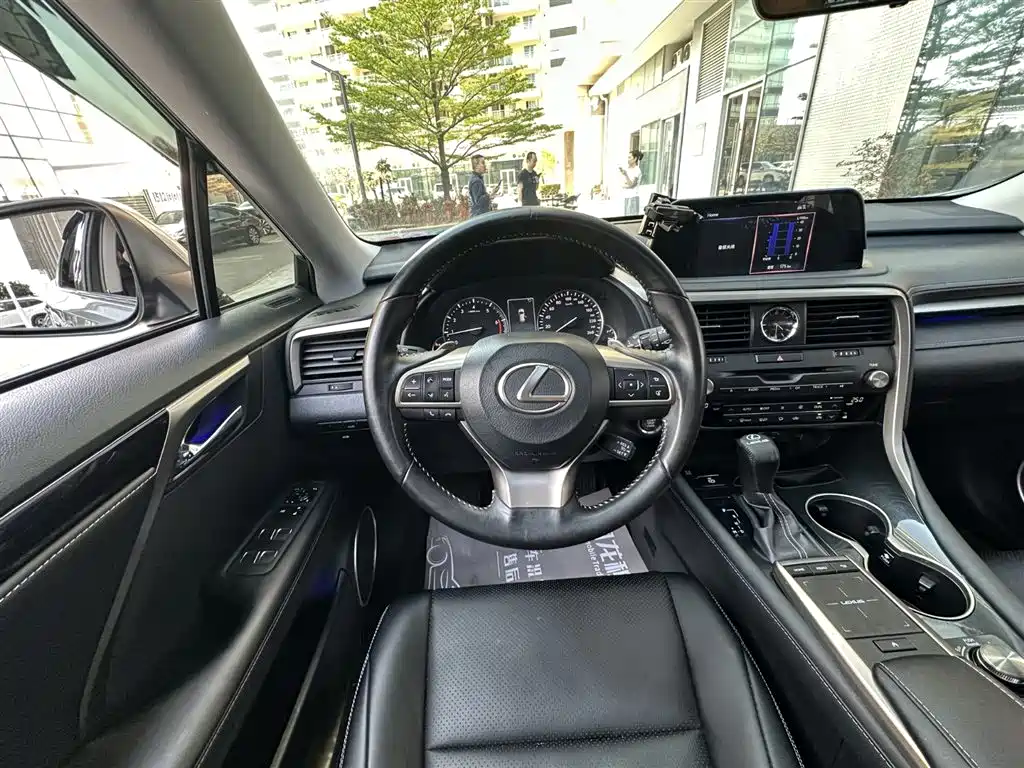 Lexus RX 2020 facelift 300 two-wheel drive elite version купить на сайте DeffCars