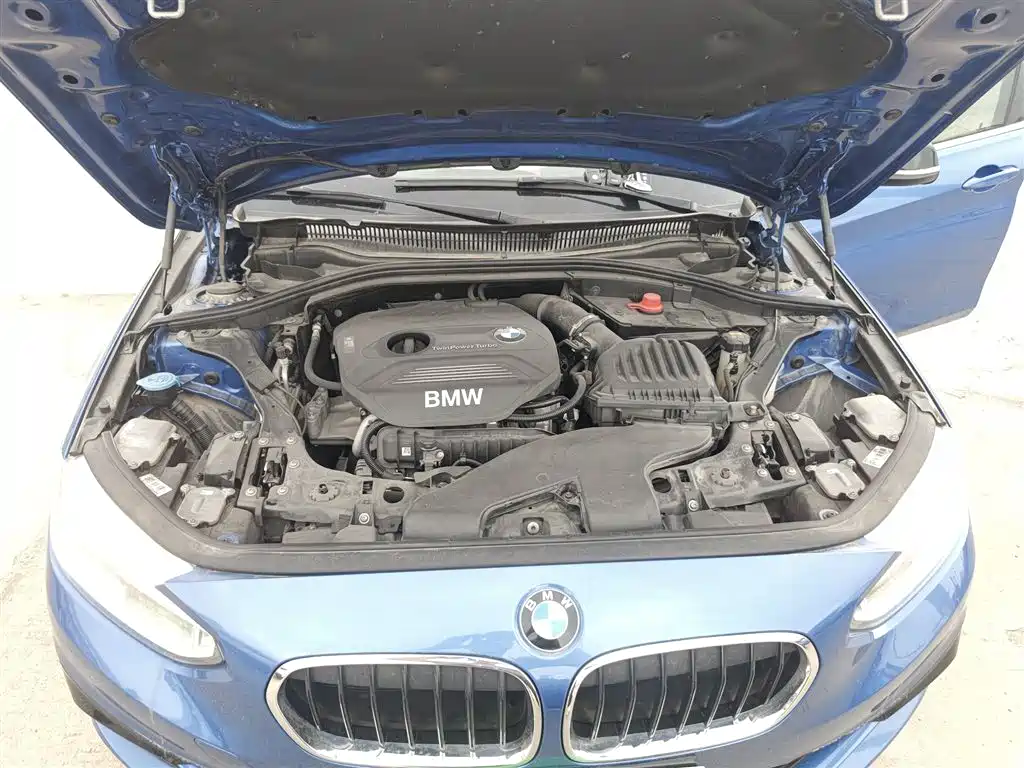 BMW 1 Series 2017 118i Sports купить на сайте DeffCars