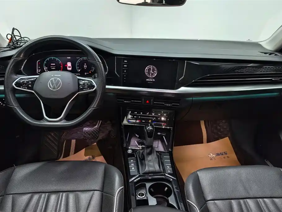 Passat 2022 330TSI Starry Sky Deluxe Edition купить на сайте DeffCars