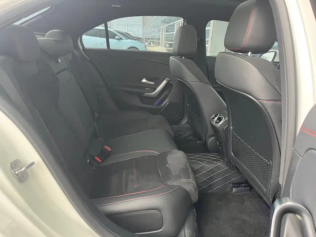 Mercedes-Benz A-Class 2025 A 200 L Fashion Model купить на сайте DeffCars