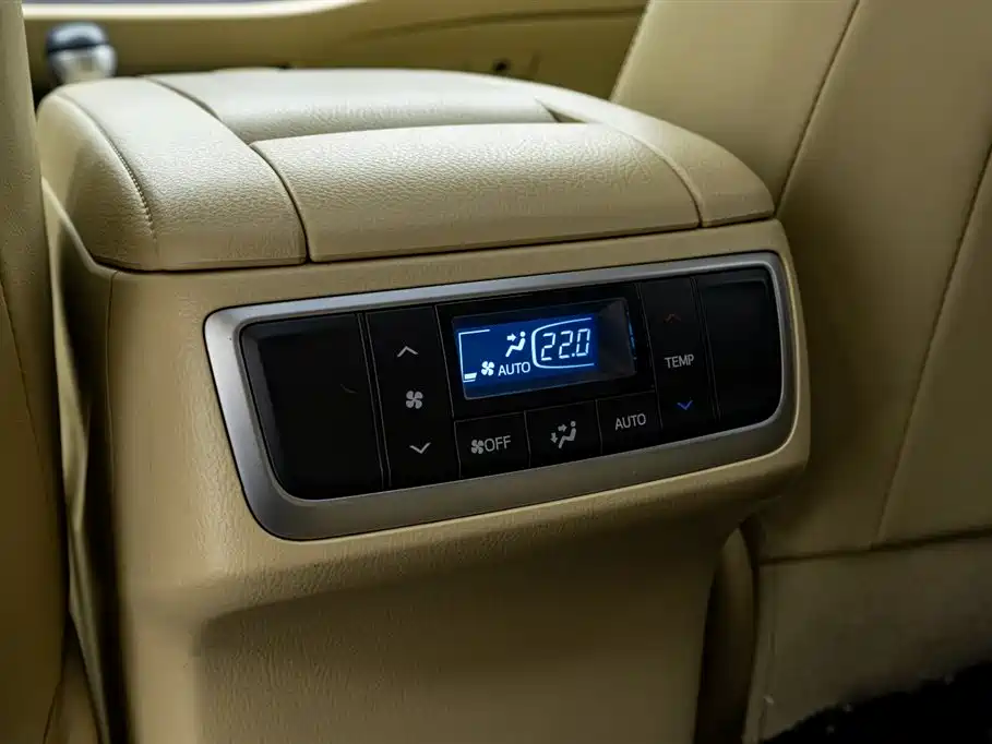 Highlander 2018 2.0T four-wheel drive extreme version, 7 seats, National V купить на сайте DeffCars