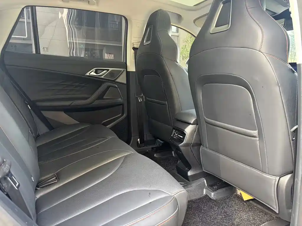 Roewe RX5 New Energy 2023 eRX5 Super Hybrid Comfort Edition купить на сайте DeffCars