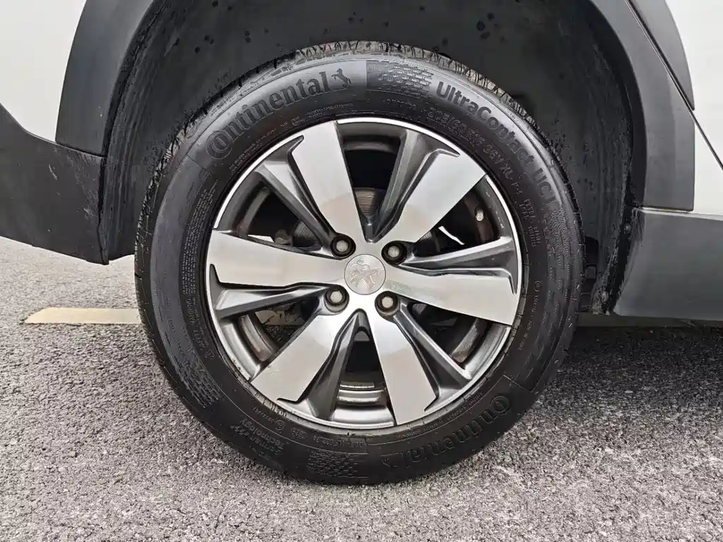 Peugeot 2008 2018 1.6L automatic trendy version купить на сайте DeffCars
