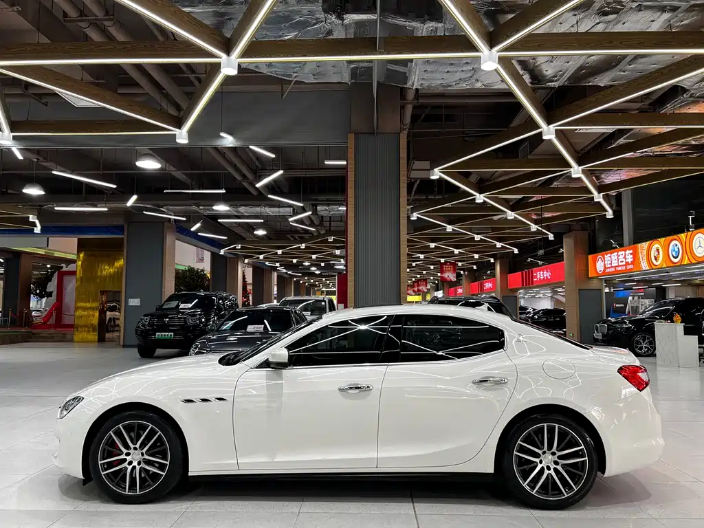 Ghibli 2018 3.0T Standard Edition купить на сайте DeffCars