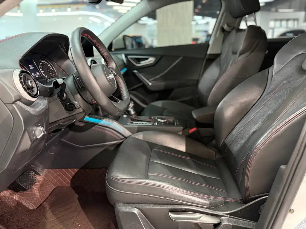 Audi Q2L 2022 35 TFSI Enterprising and Elegant Model купить на сайте DeffCars