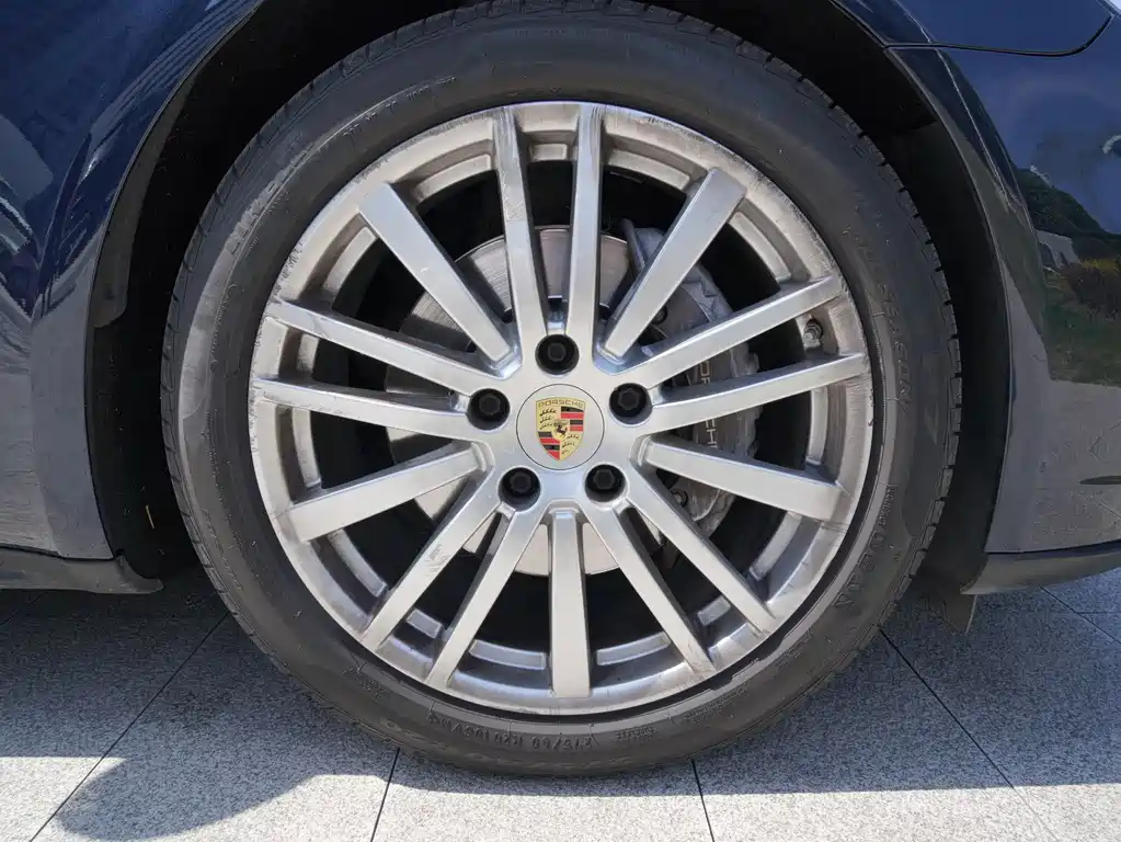 Panamera 2017 Panamera Executive Extended Edition 3.0T купить на сайте DeffCars