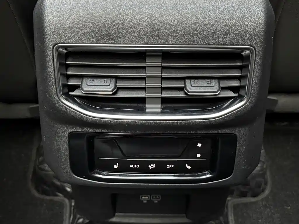 Lanjing 2022 380TSI four-wheel drive luxury Jiajing Edition Pro 7 seats купить на сайте DeffCars