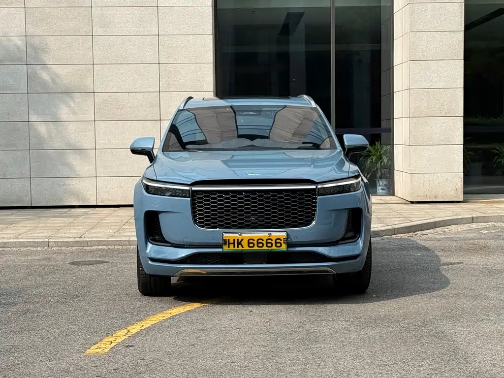 Ideal ONE 2021 extended range 6-seater version купить на сайте DeffCars