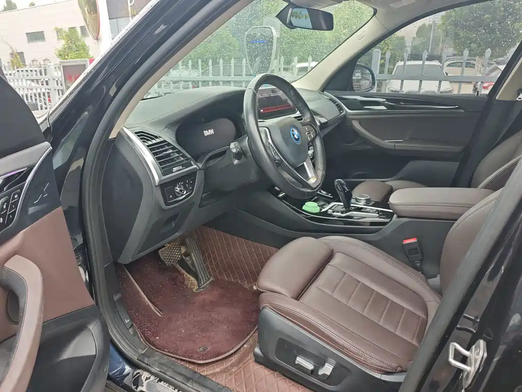 BMW iX3 2021 leading model купить на сайте DeffCars