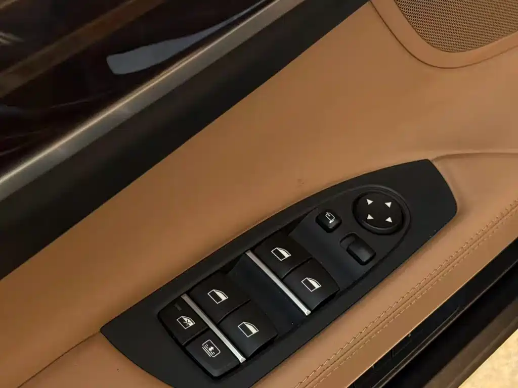 BMW 7 Series 2010 760Li купить на сайте DeffCars