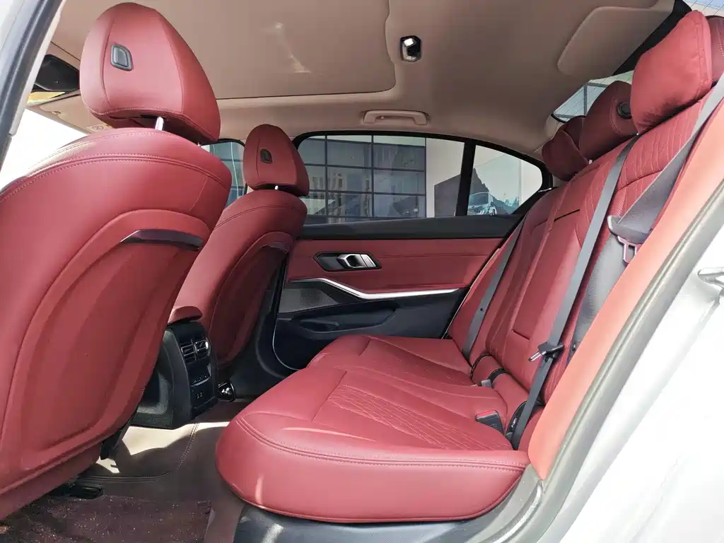 BMW i3 2024 eDrive 35 L купить на сайте DeffCars