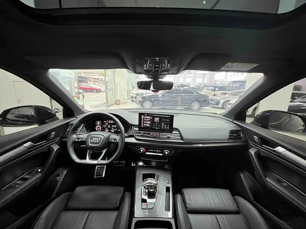 Audi Q5L 2023 40T luxury and dynamic model купить на сайте DeffCars