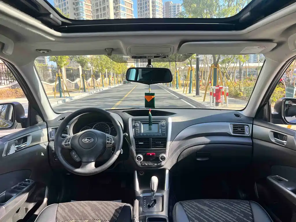 Forester 2011 2.5XS Automatic Deluxe Navigation Edition купить на сайте DeffCars