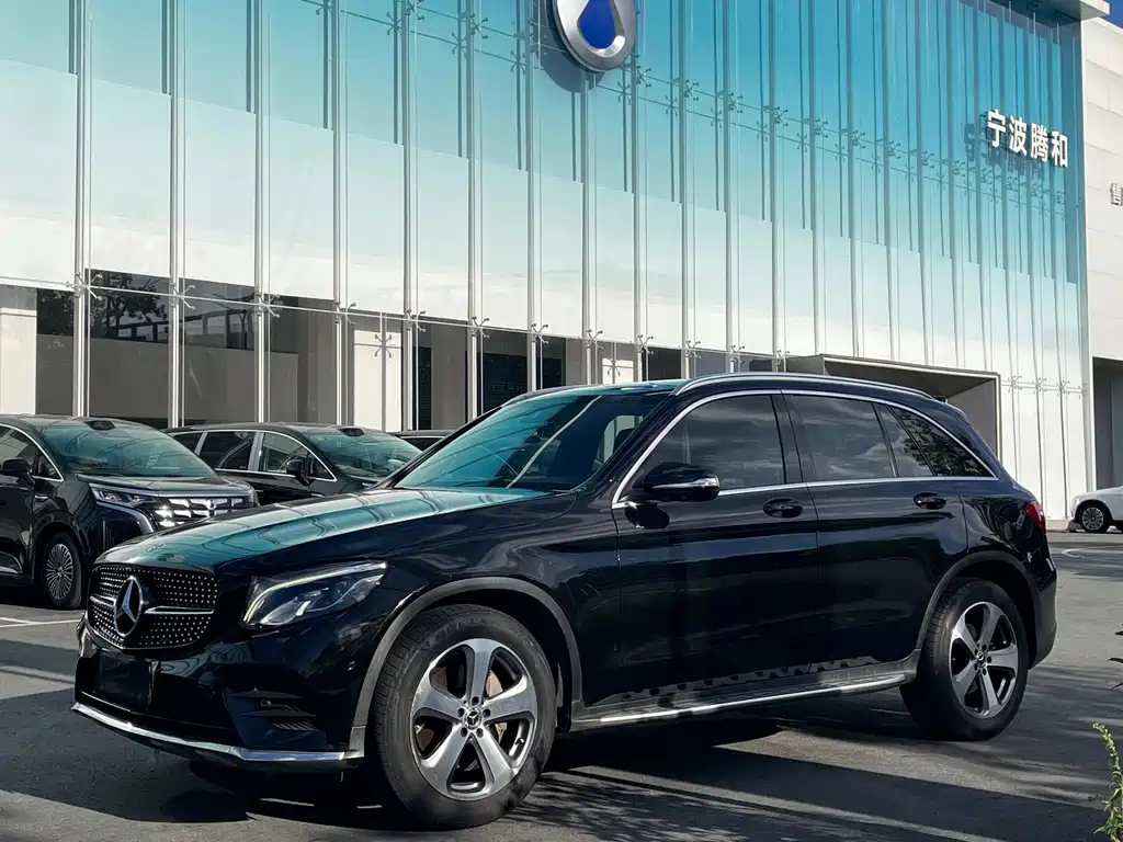 Mercedes GLC 2017 260 4MATIC luxury model купить на сайте DeffCars