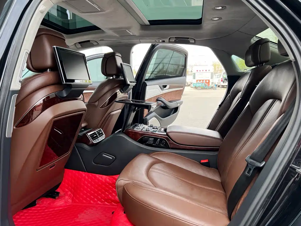 Audi A8 2011 A8L W12 6.3 FSI quattro купить на сайте DeffCars