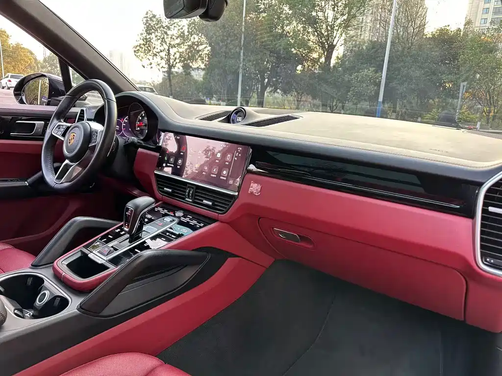 Cayenne 2022 Cayenne 3.0T Platinum Edition купить на сайте DeffCars