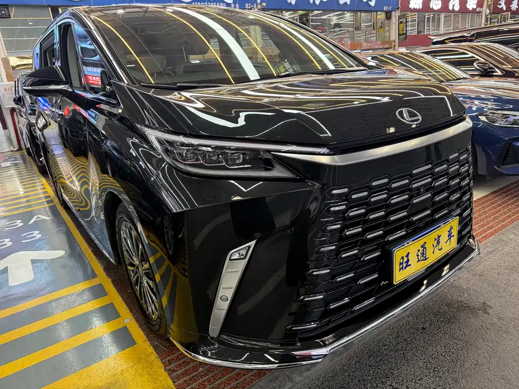 Lexus LM 2023 500h six-seater premium version купить на сайте DeffCars