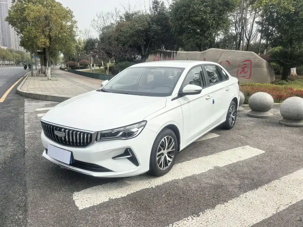 Emgrand 2025 4th Generation 1.5L CVT Dragon Edition купить на сайте DeffCars