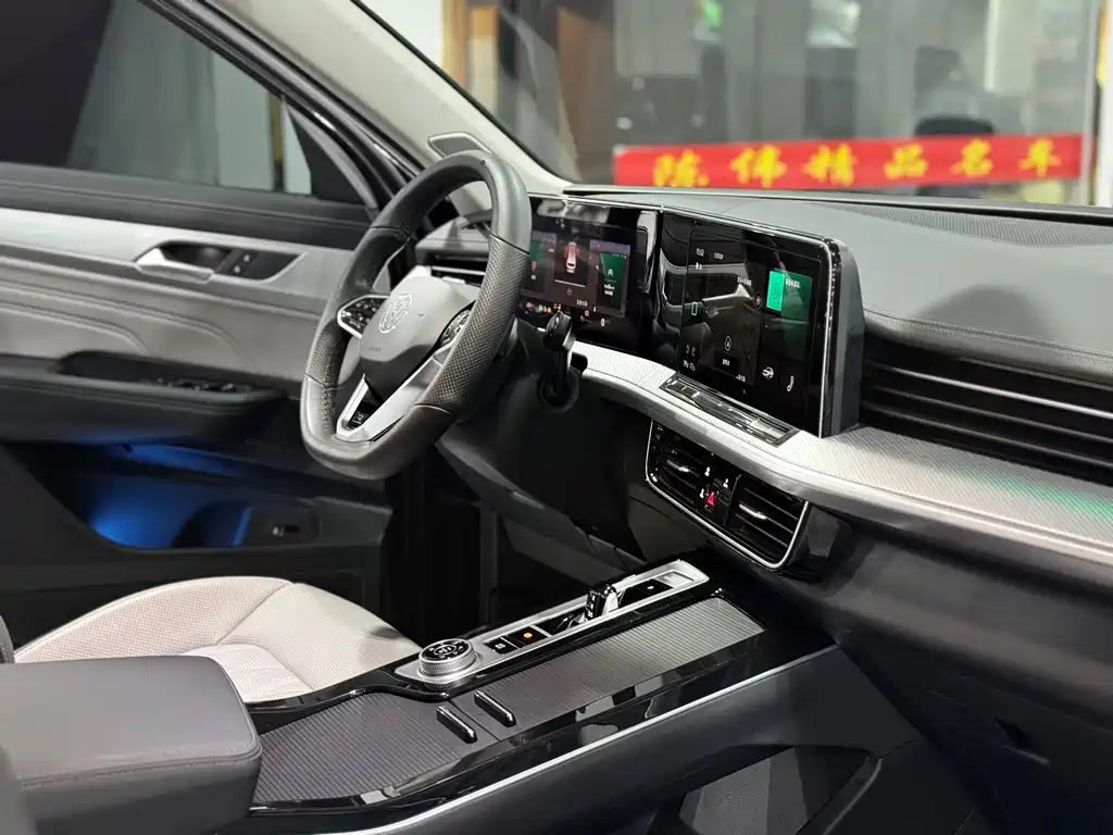 Lanxun 2023 380TSI four-wheel drive R-Line Touring Edition купить на сайте DeffCars